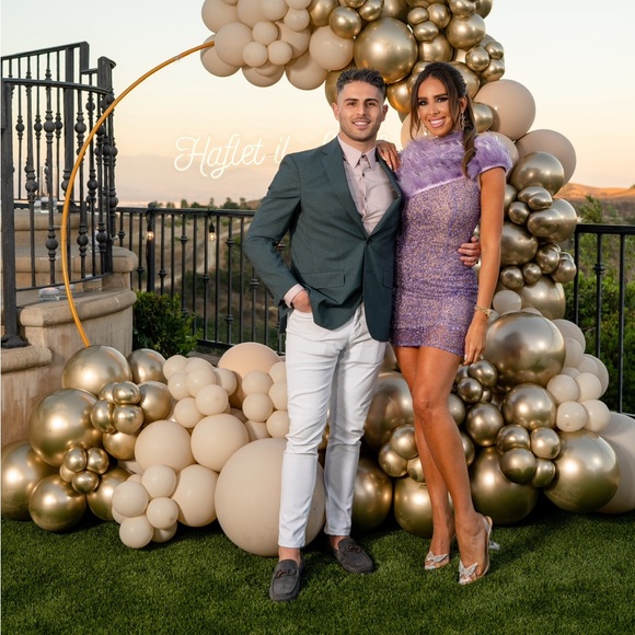 Bronx and Banco - Picture 2 of 2